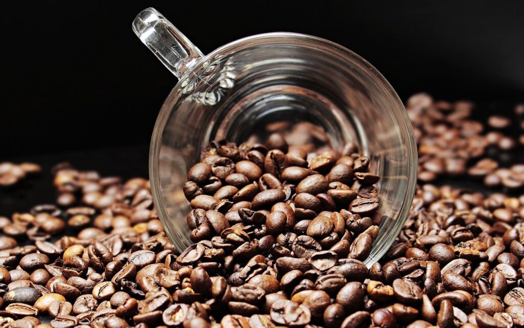 Jak zrobić perfekcyjną kawę parzoną w domu?